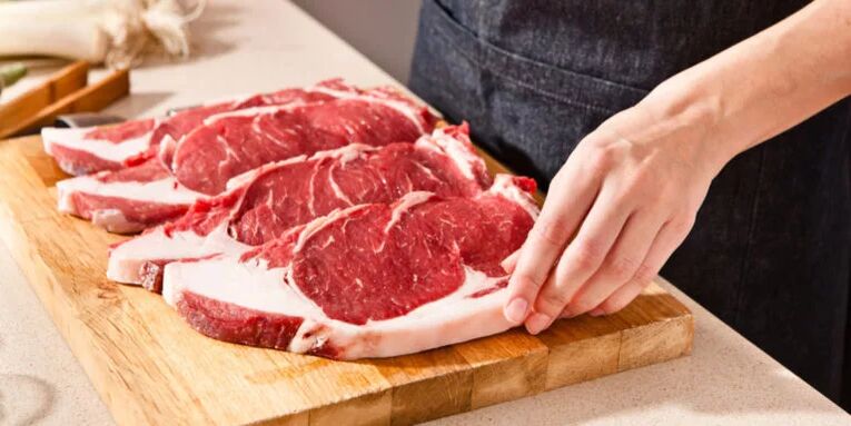 Rotes Fleisch essen gegen Krampfadern
